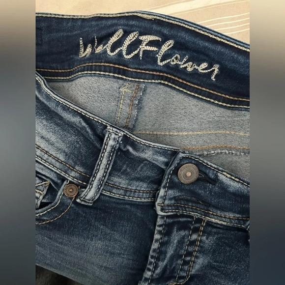 Wallflower Skinny Jeans - Picture 8 of 10